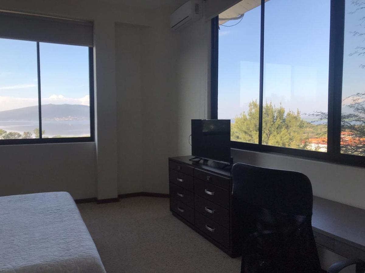 Hotel Candelero Yuriria Екстер'єр фото